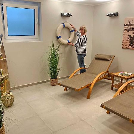 Ferienwohnung Vier Jahreszeiten mit Meerblick und Balkon Baabe Exterior foto